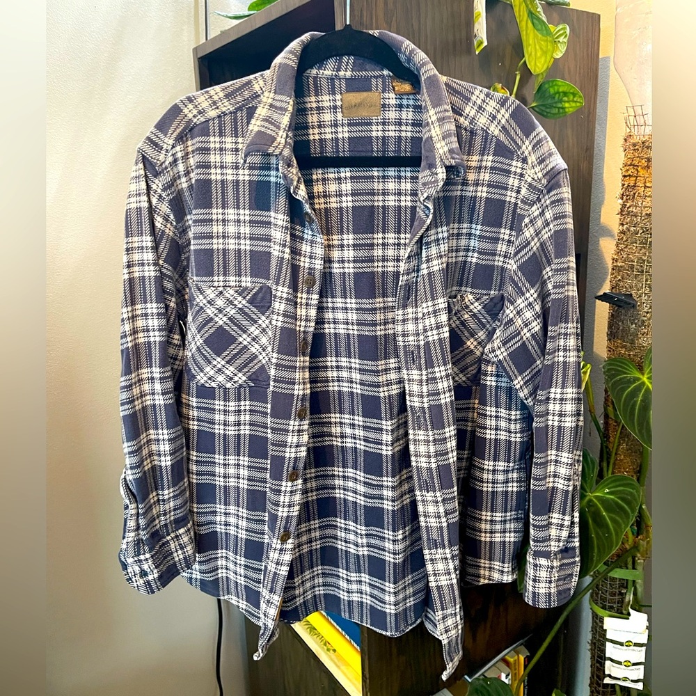 Blue plaid XL flannel